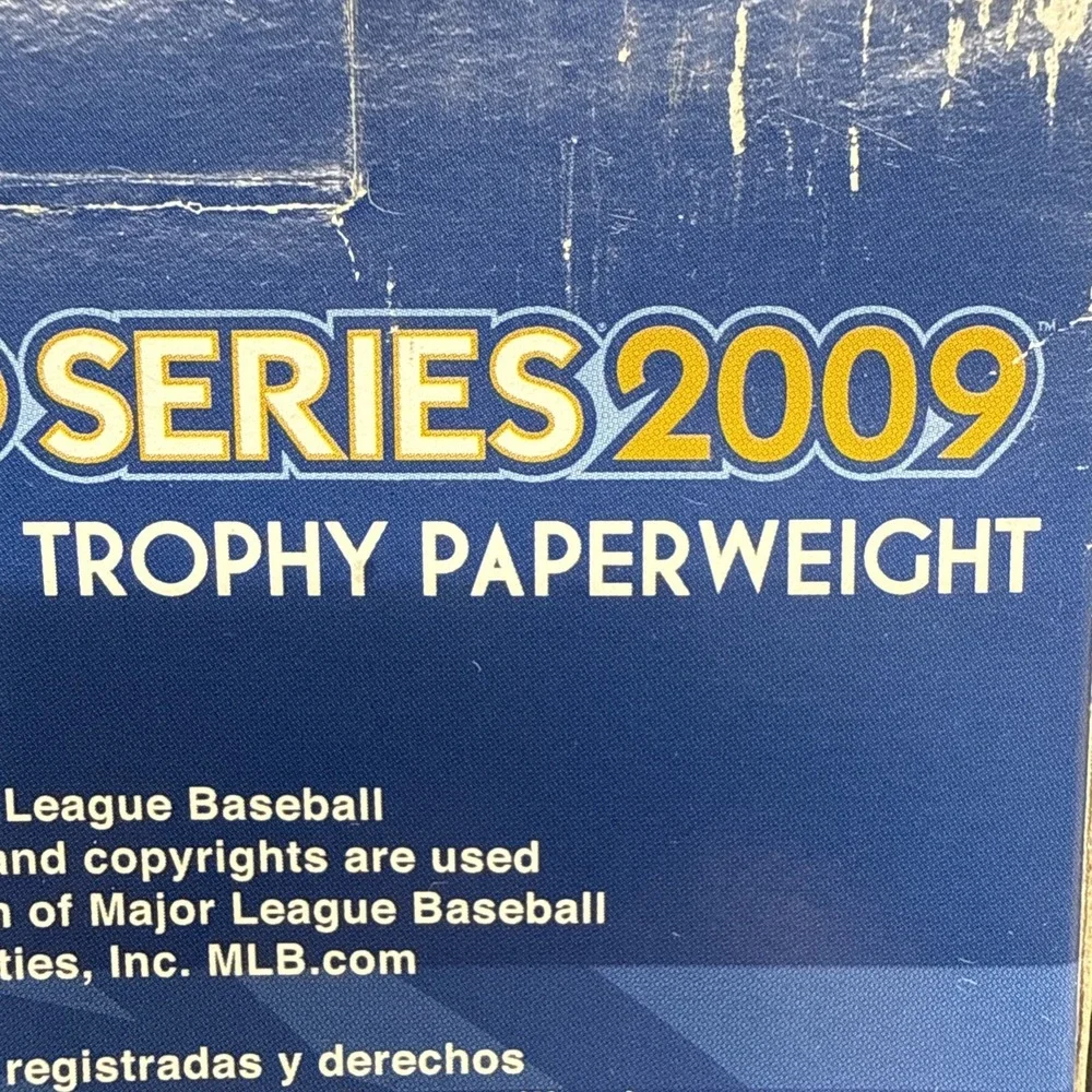 2009 New York Yankees MLB Baseball World Series Champions Trophy Paperweight